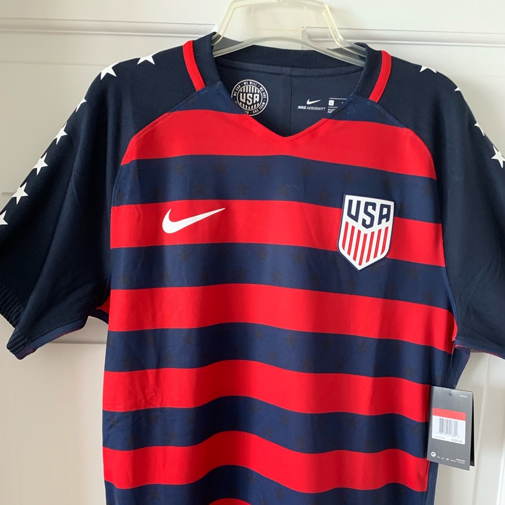 Nike USA soccer team jersey
